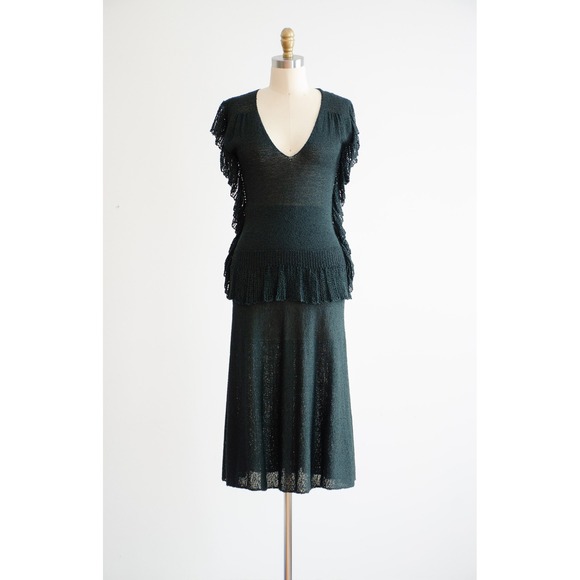 70s 80s vtg dark green ruffled sleeveless sweater skirt 2 piece set - Picture 6 of 10